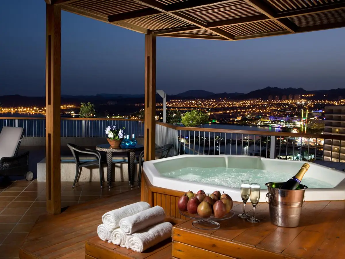 Dan Eilat