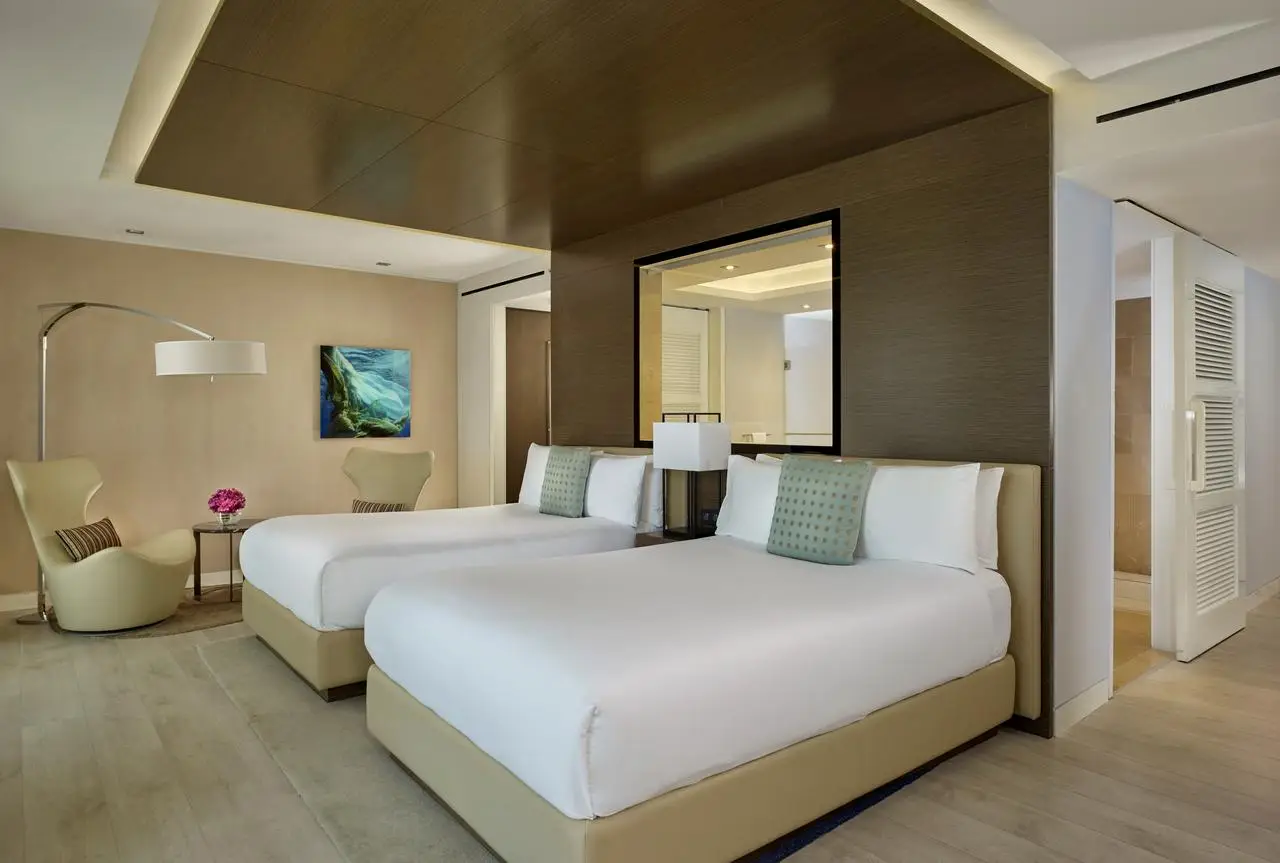 Ritz-Carlton