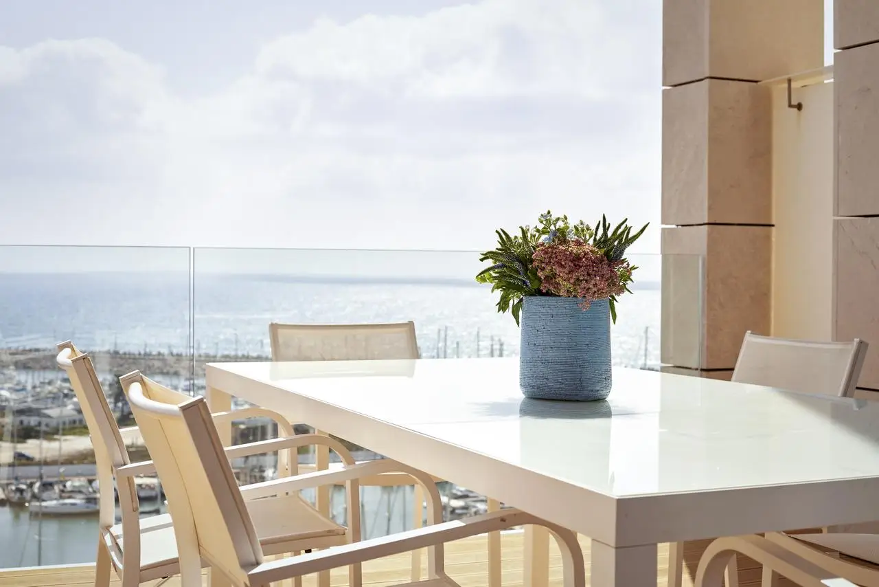 Ritz-Carlton