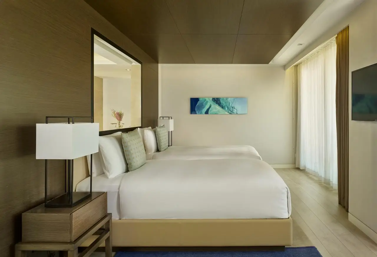 Ritz-Carlton
