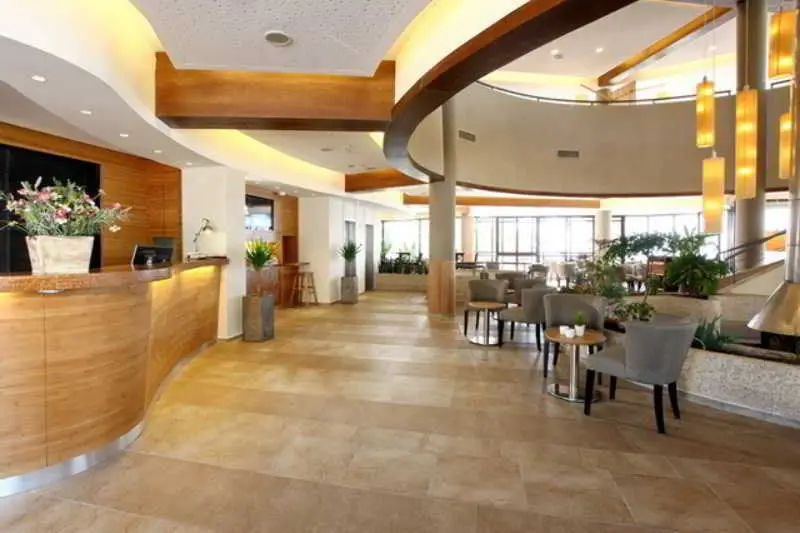 Ramot Resort